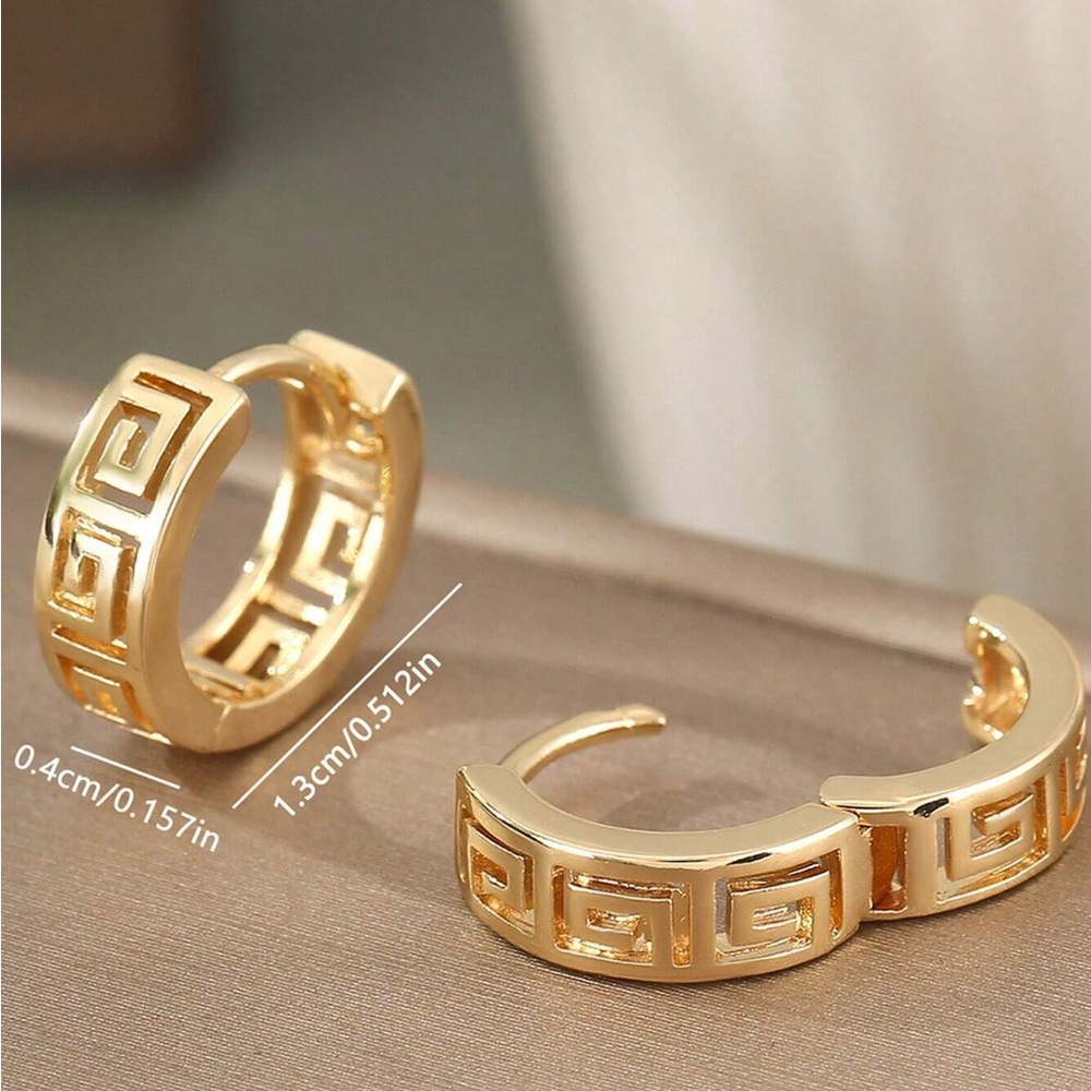 Textured Greek Earrings Elegant Gold tone Openwork Stencil Key Pierced Hoop New - Picture 3 of 6